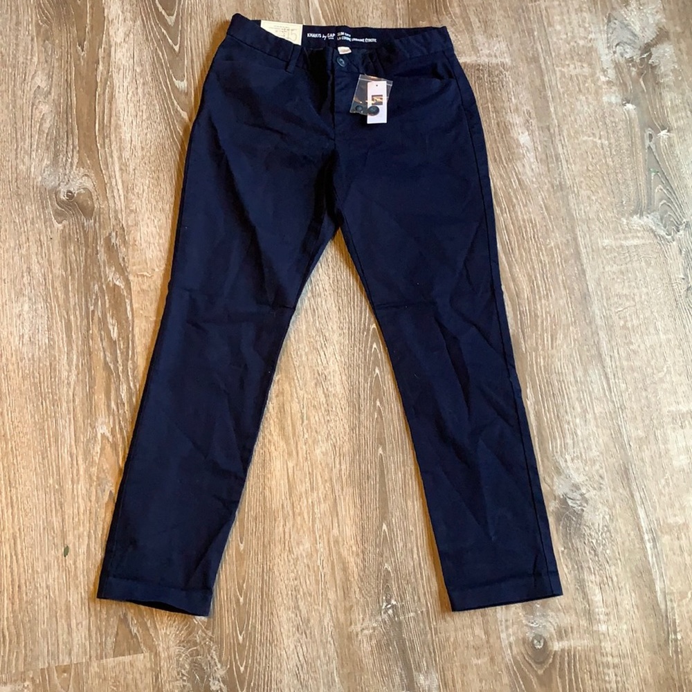 Gap The Slim City Khaki